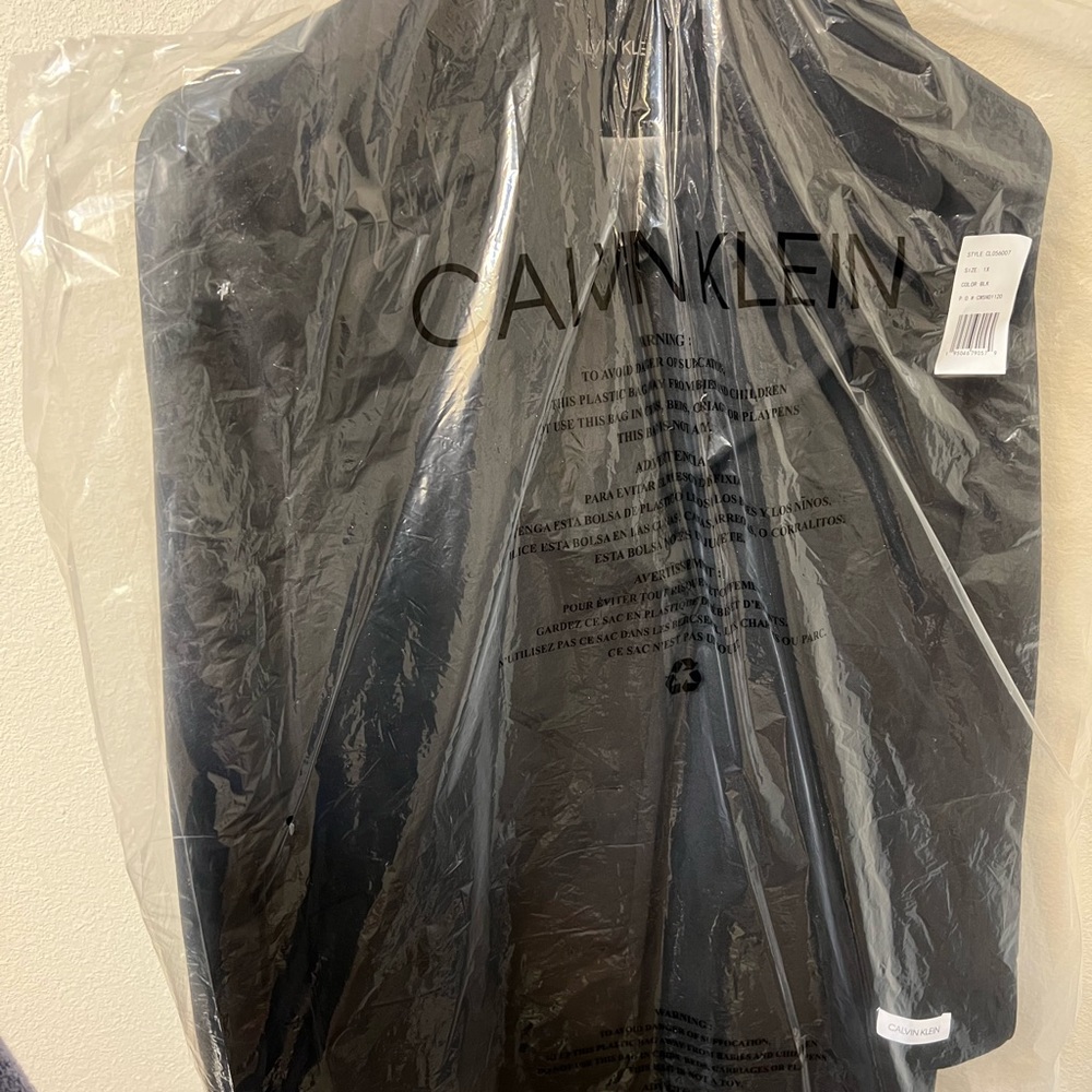 Calvin Klein Women Coat- brand new with tags. Never wore it.